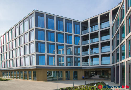 Offices to let in CITYSPACE CLUB BEETHOVENA